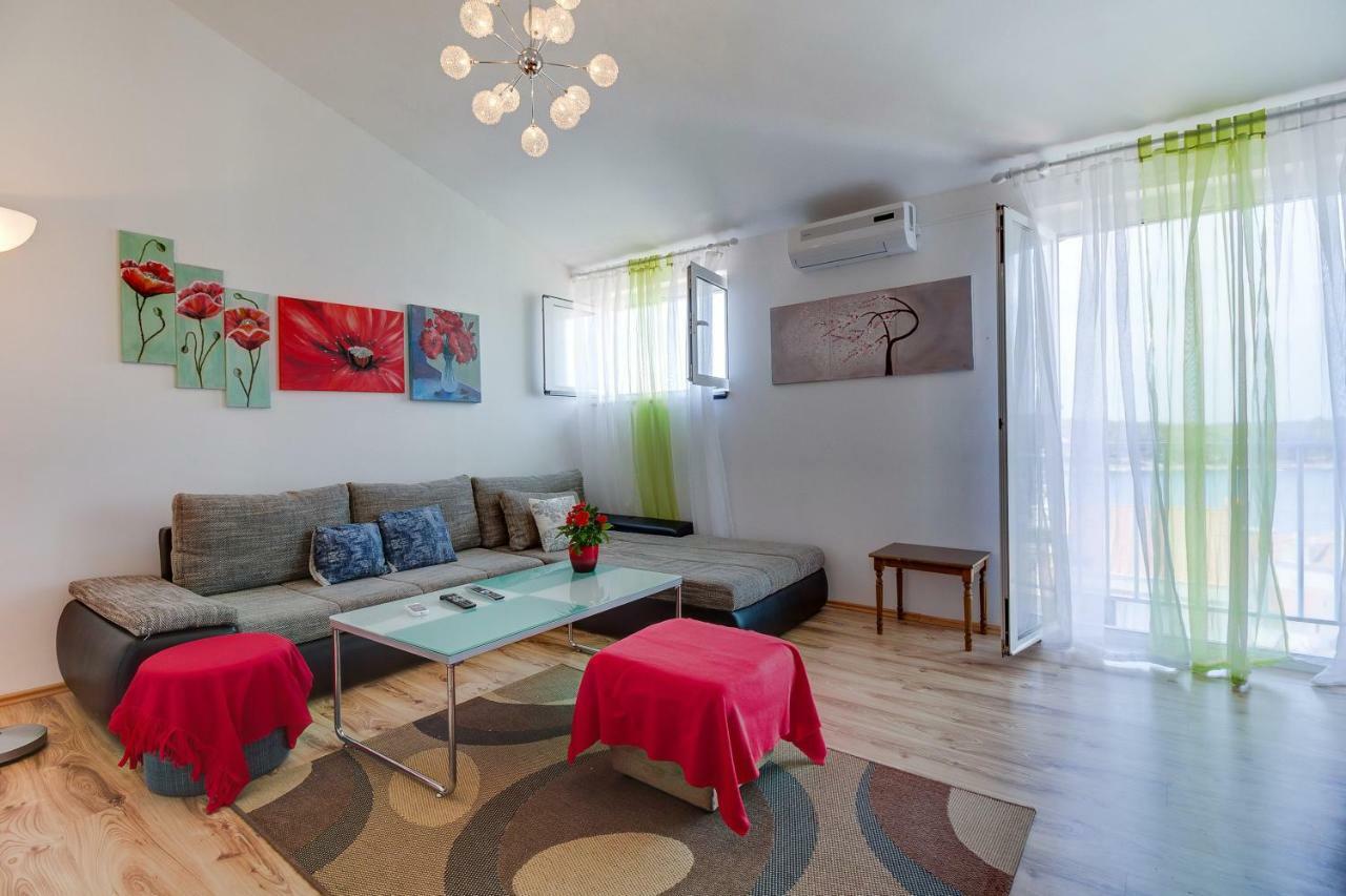 The Look Appartement Mali Lošinj Buitenkant foto